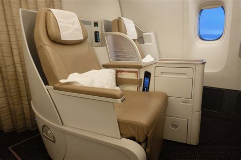 Review: Saudia 777 Business Class Colombo To Jeddah (it was horrible) - Live and Let's Fly