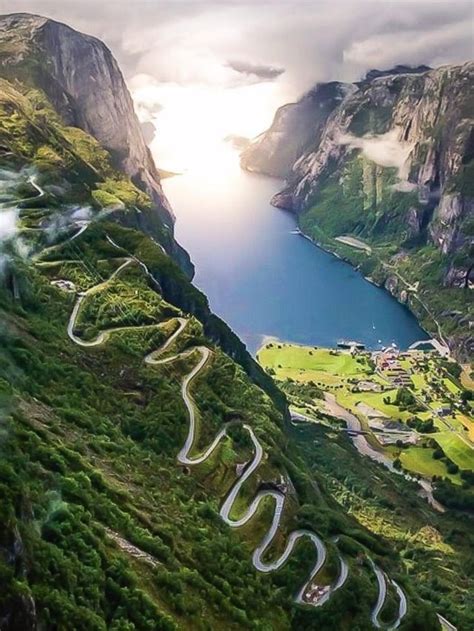 This curvy mountain road in Lysebotn, Rogaland, Norway : r ...