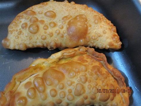 How to Make Vegetarian Empanadas: Traditional Ecuadorian Food | Discover Cuenca Ecuador