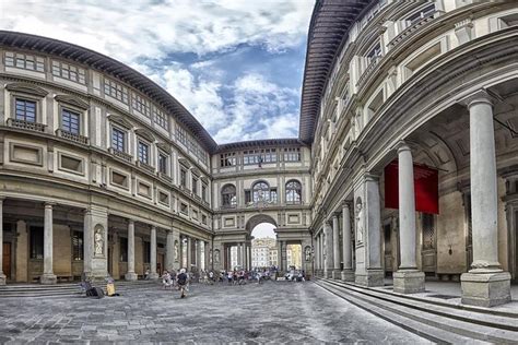 Florence Uffizi Tour for Beginners 2024