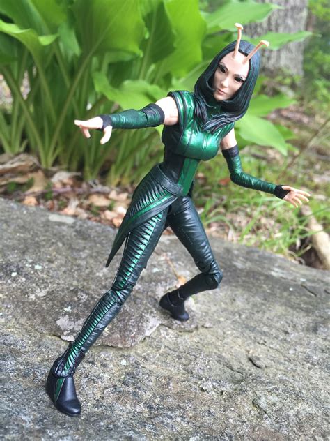 Marvel Legends Mantis Build-A-Figure Review & Photos GOTG Wave 2 ...