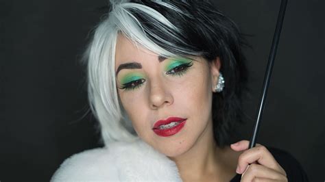 Cruella De Vil Makeup | Easy Halloween Costume Idea