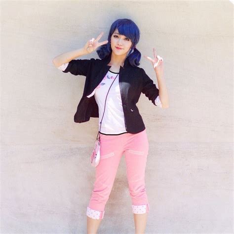 Miraculous - Marinette Cosplay Cute Cosplay, Amazing Cosplay, Cosplay Outfits, Best Cosplay ...