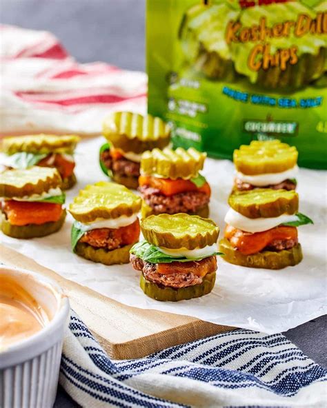 Mini Burger Pickle Sliders | Recipe | Ft. Munchies Kosher Dill Chips