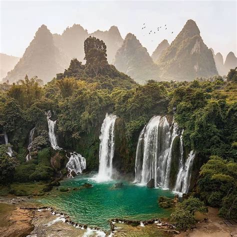 📍 Ban Gioc , Vietnam 🇻🇳. . Ban Gioc – Detian Falls or Ban Gioc falls is ...