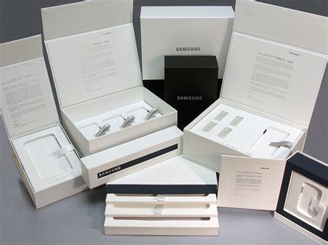 Samsung Packaging and Launch Kits | Structural Graphics