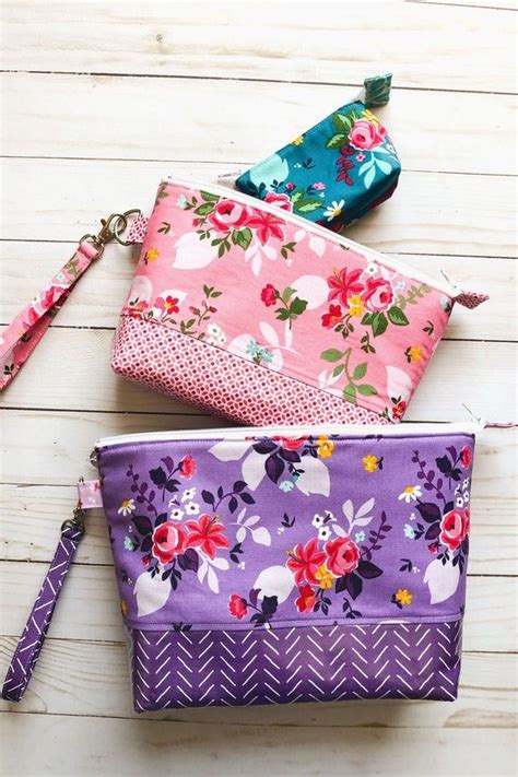 Pattern: Travel Zipper Pouch Set PDF - Etsy | Handmade travel accessories, Zipper travel pouch ...