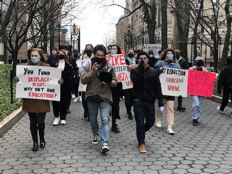 Students Protest at Columbia University for ‘Tuition Strike 2021 ...