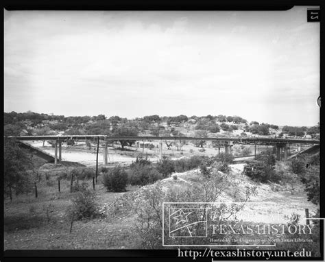 [Overpass at Valley Mills #9] - The Portal to Texas History