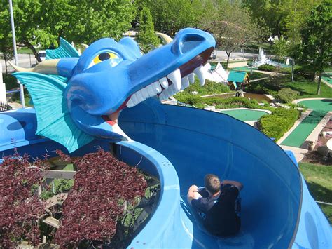 Double Dragons | Things To Do | Cherry Hill Water Park | Kaysville, UT