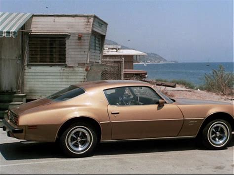 IMCDb.org: 1974 Pontiac Firebird Esprit in "The Rockford Files, 1974-1980"