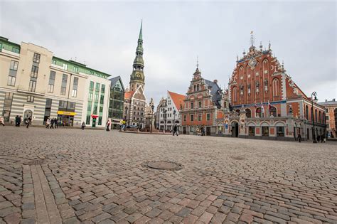 Riga Old Town Walking Tour | Discover Latvia Tours