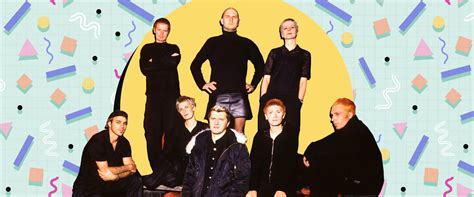 How Chumbawamba Tricked Everyone into Thinking ‘Tubthumping’ Was a Pop Song