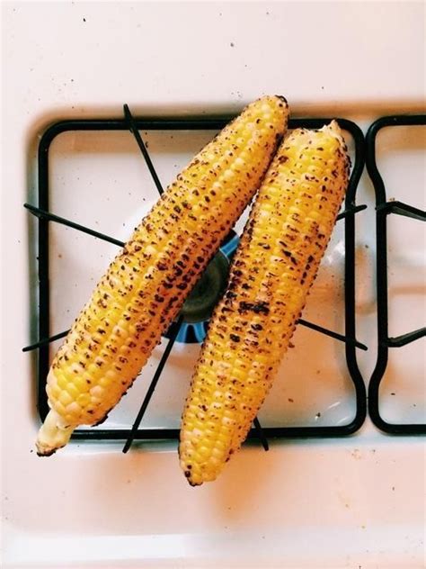 Roast Corn Right on Your Oven Burner | Roasted corn, Grilled corn, Corn