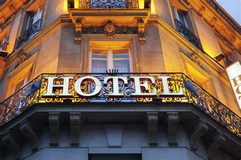 Hotel Paris - Homecare24