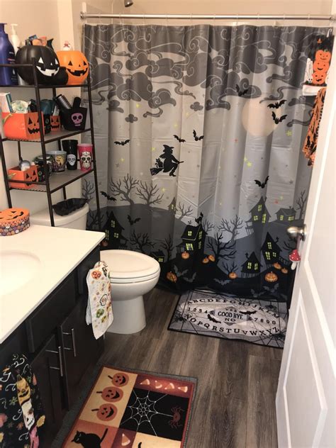 Best DIY Halloween Bathroom Décor Ideas