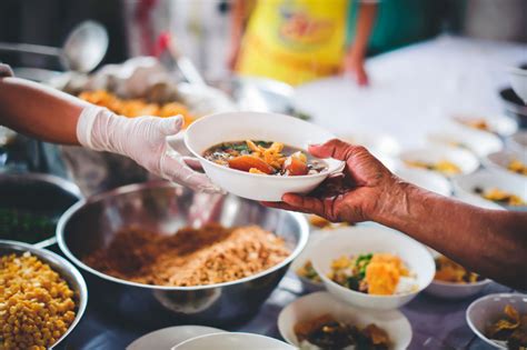 Where and How to Volunteer in Houston on and Before Thanksgiving | Houstonia Magazine