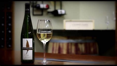 Orange Muscat - Cooper's Hawk January 2016 Wine of the Month - YouTube