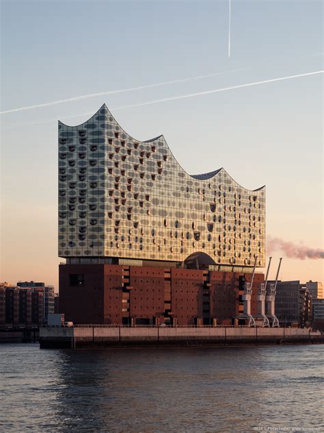 Elbphilharmonie, Hamburg, Germany | Pieter Lozie – Photography