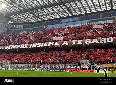 AC Milan football fans at the San Siro stadium, in Milan, Italy Stock ...