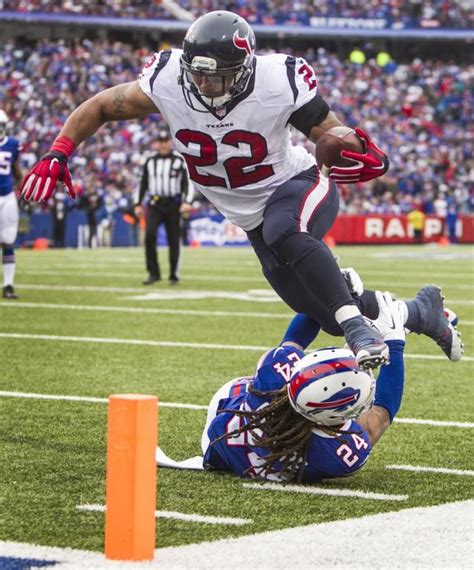 Texans’ J.J. Watt doesn’t practice after breaking hand - Ultimate Texans