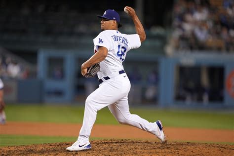 Dodgers Injury Update: Brusdar Graterol Gets Good News Following MRI ...