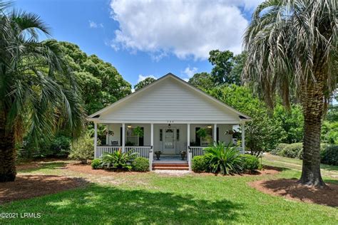 Beaufort, SC Real Estate - Beaufort Homes for Sale | realtor.com®