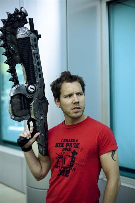 Cliff Bleszinski anuncia Gears of War para PS3 y Wii U en 2012 ~ ADN Gamer