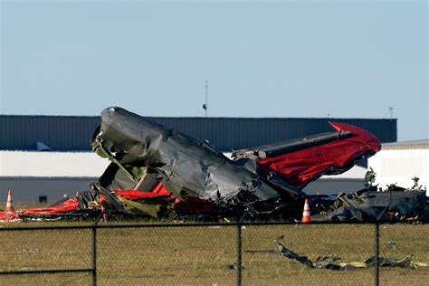 A look at recent vintage aircraft crashes following a deadly collision at the Reno Air Races ...