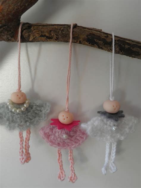 crochet little dolls | Kerst haak, Knutselideeën, Garenwerkjes