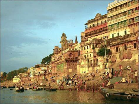 Ramnagar Fort in Varanasi | Ramnagar Fort Tour | Ramnagar Fort Map ...