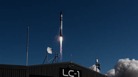 Rocket Lab launches 7 satellites, recovers first stage booster ...