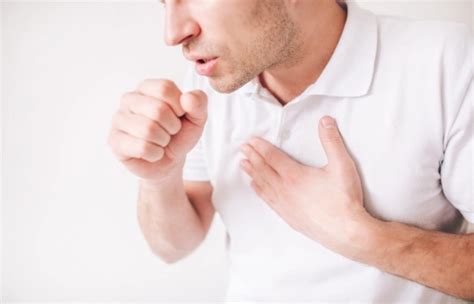 Coughing up Green Mucus- Causes, Symptoms, Preventions & Treatments