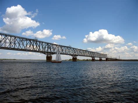 Saratov Railroad Bridge (Saratov, 1935) | Structurae