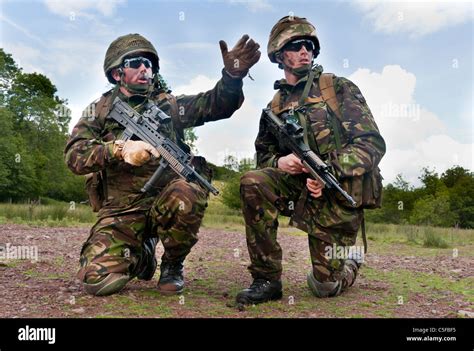 Territorial army uk hi-res stock photography and images - Alamy