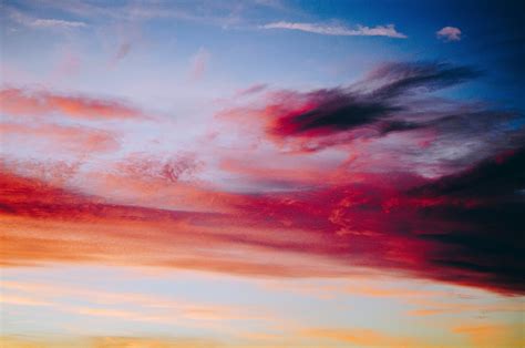 Clouds on Sky at Sunset · Free Stock Photo