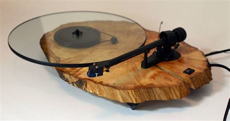 Lomography - Handcrafted: Wooden Turntables by Silvan Audio Workshop | Turntable, Handcraft, Wooden