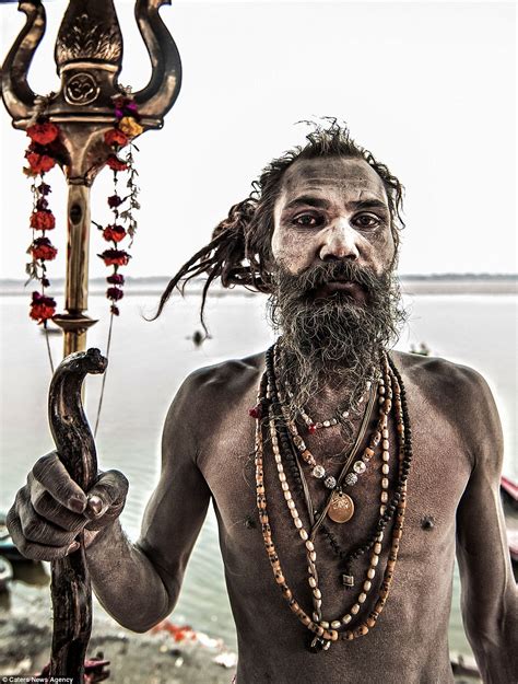 Incredible images show life of India's cannibal Aghori tribe | Daily Mail Online