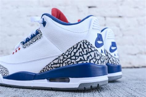 Air Jordan 3 True Blue Early Release - Sneaker Bar Detroit