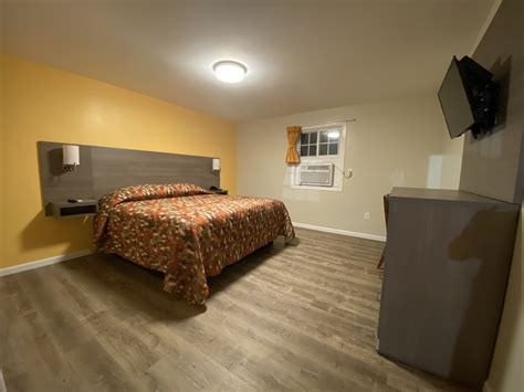 Sleepy Hollow Motel in Culpeper | Best Rates & Deals on Orbitz