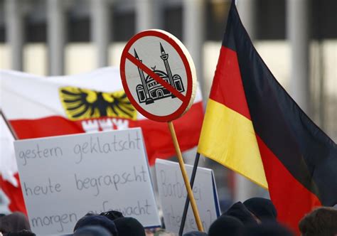 New Year's Eve Assaults Spark Anti-Immigrant Protests in Germany - NBC News