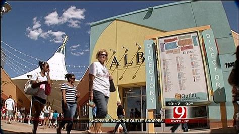 Outlet Mall Shoppes Open In Oklahoma City