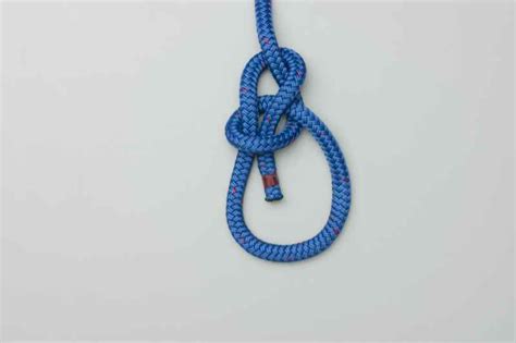 Bowline Knot | How to tie a Bowline Knot using Step-by-Step Animations | Animated Knots by Grog