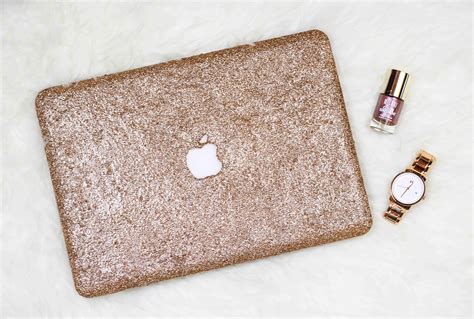 Personalize and Protect with 15 Best DIY Laptop Cases!