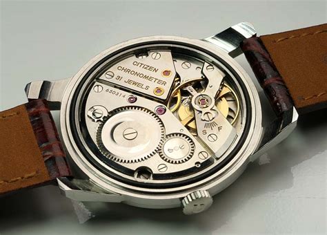 Your opinions: Which are the most beautiful (aesthetic) vintage watches ...