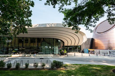 Cleveland Museum of Natural History unveils new Visitor Hall with key exhibits on Earth's ...