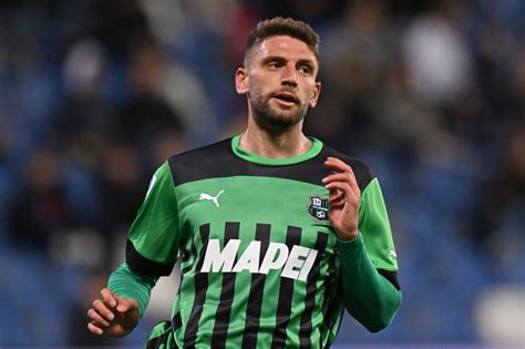 Sassuolo and Azzurri Star Berardi Suffers Brutal Injury