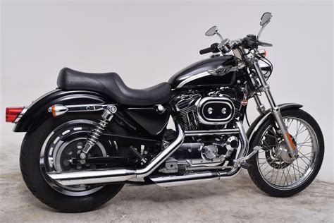 2003 Harley-Davidson® XL1200C Sportster® 1200 Custom (VIVID BLACK), Scott City, Missouri ...