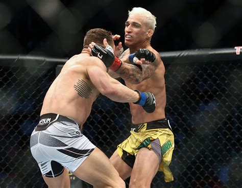 Charles Oliveira def. Michael Chandler at UFC 262: Best photos