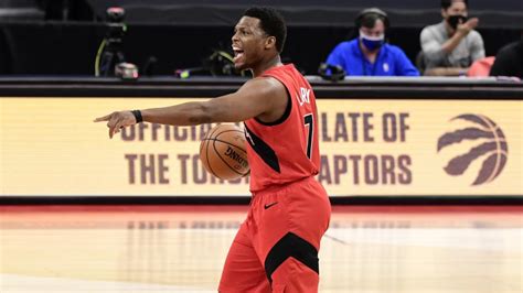 Kyle Lowry: Toronto Raptors guard falls in elite company with efficient triple-double vs ...